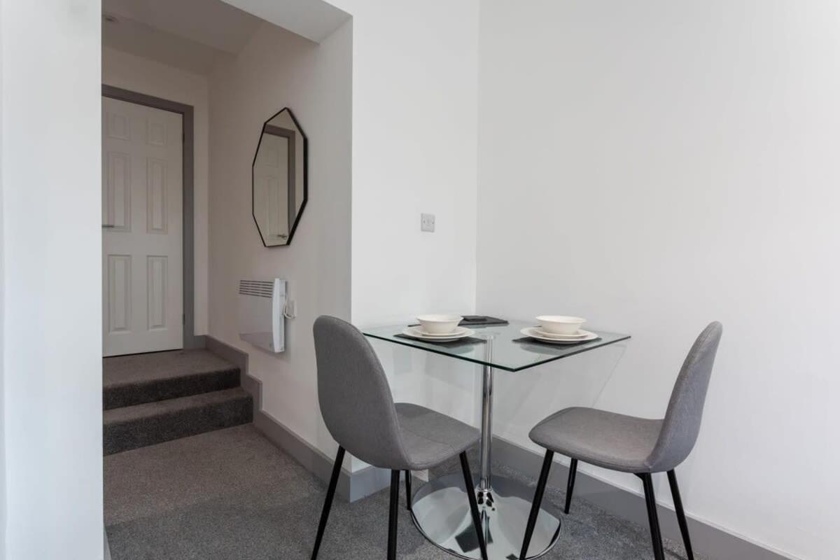 Amazing 1 Bedroom Apartment Leeds Лідс Екстер'єр фото